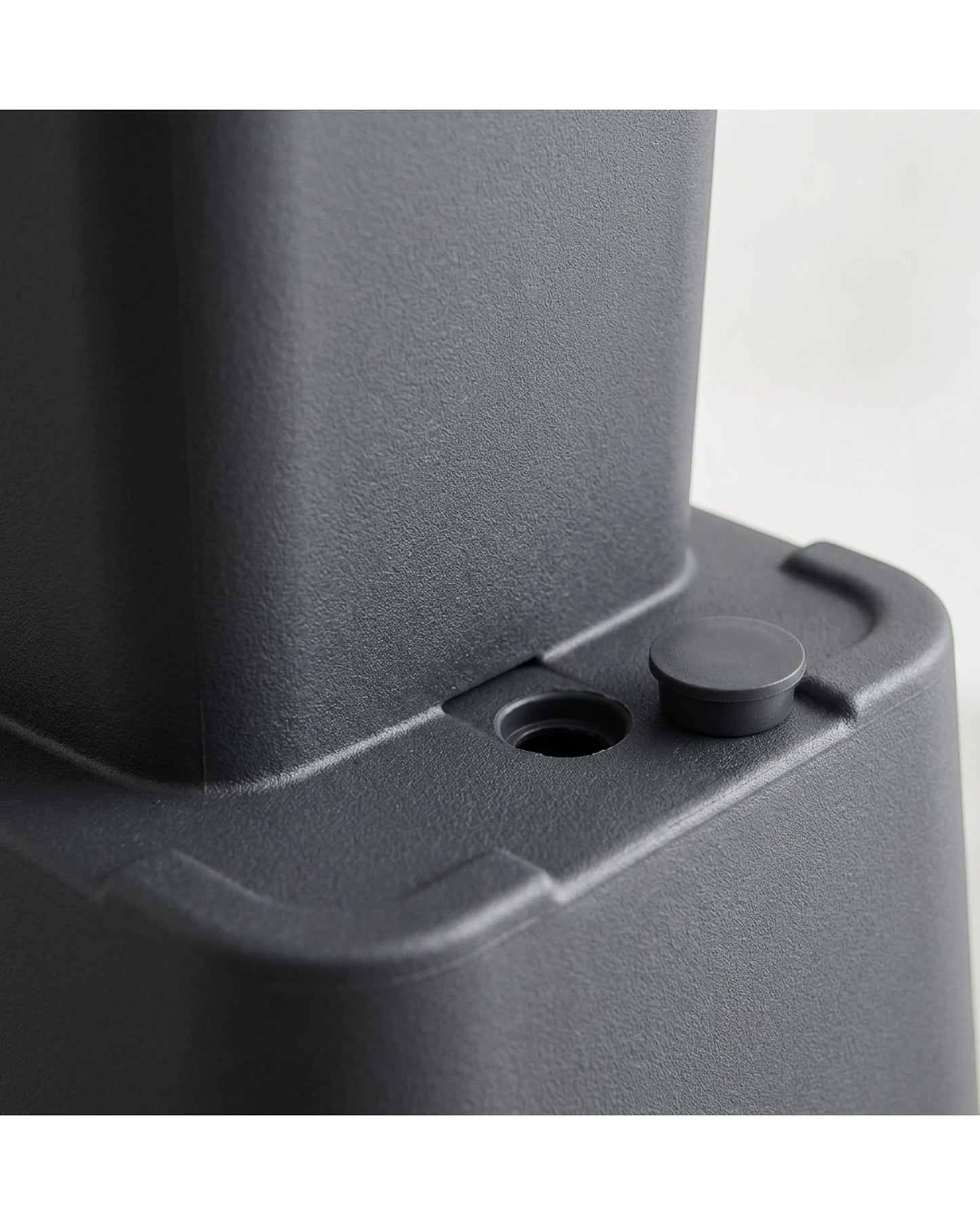Kgpxf Tall Tapered Resin Planter 16 in Charcoal - Detail view