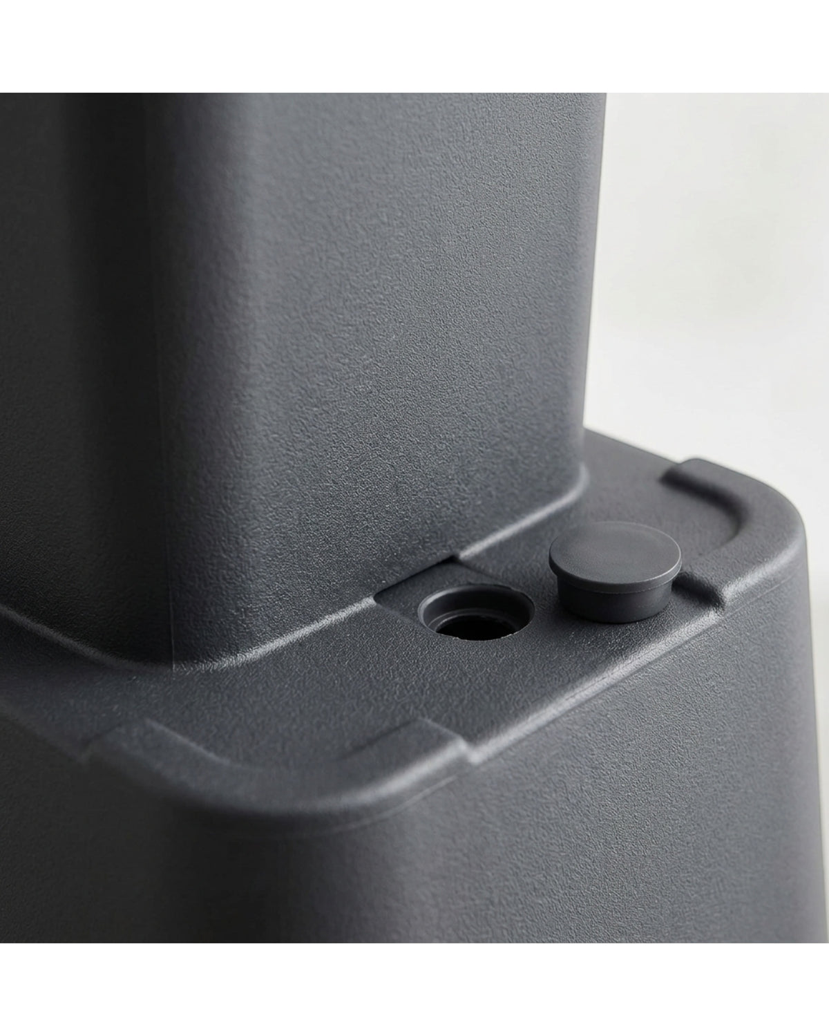 Kgpxf Tall Tapered Resin Planter 16 in Charcoal - Detail view